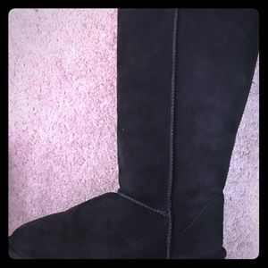 UGG Classic II Tall Boot - Black, Sheepskin